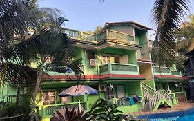 Calangute Beach Resort Reviews